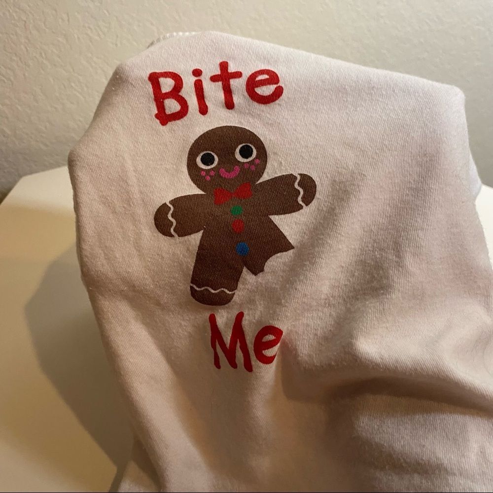Doggie Gingerbread Man Shirt Sz S - Picture 2 of 2